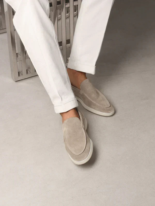 Mocassins Walk